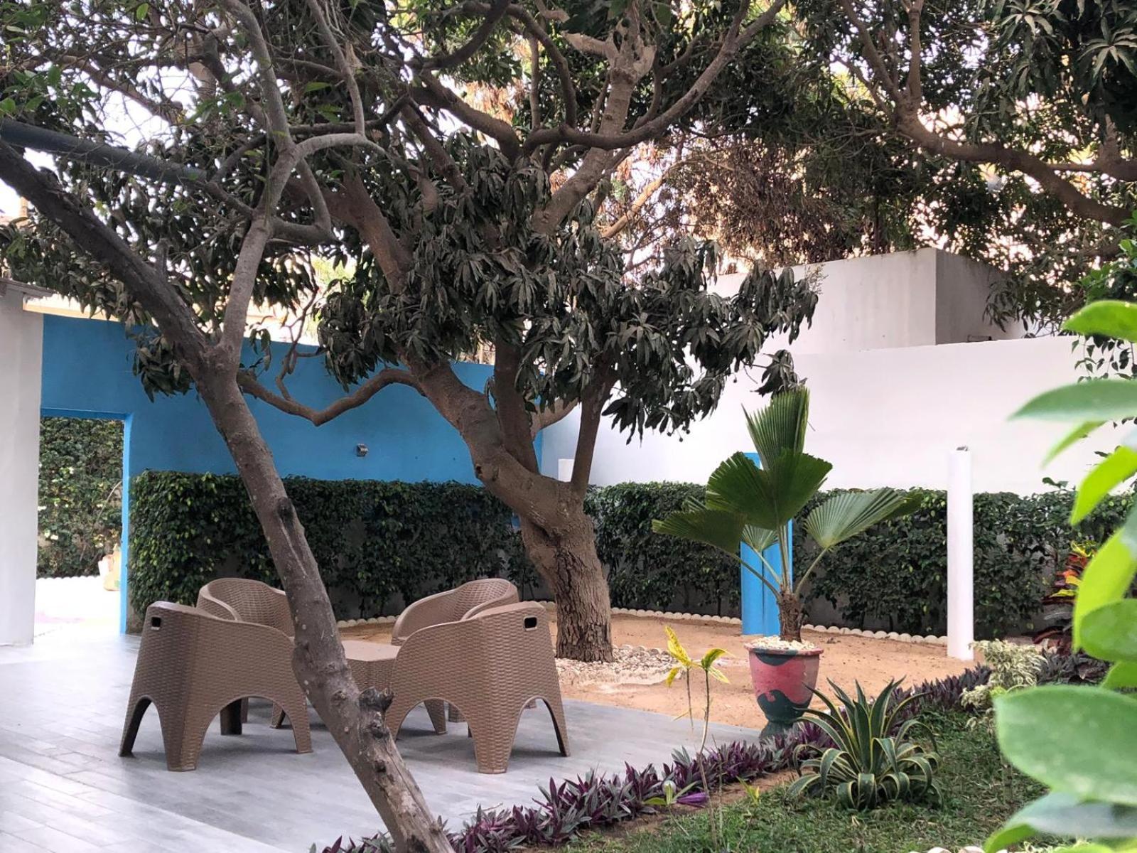 Villa Luxueuse A Ouakam داكاغْ المظهر الخارجي الصورة