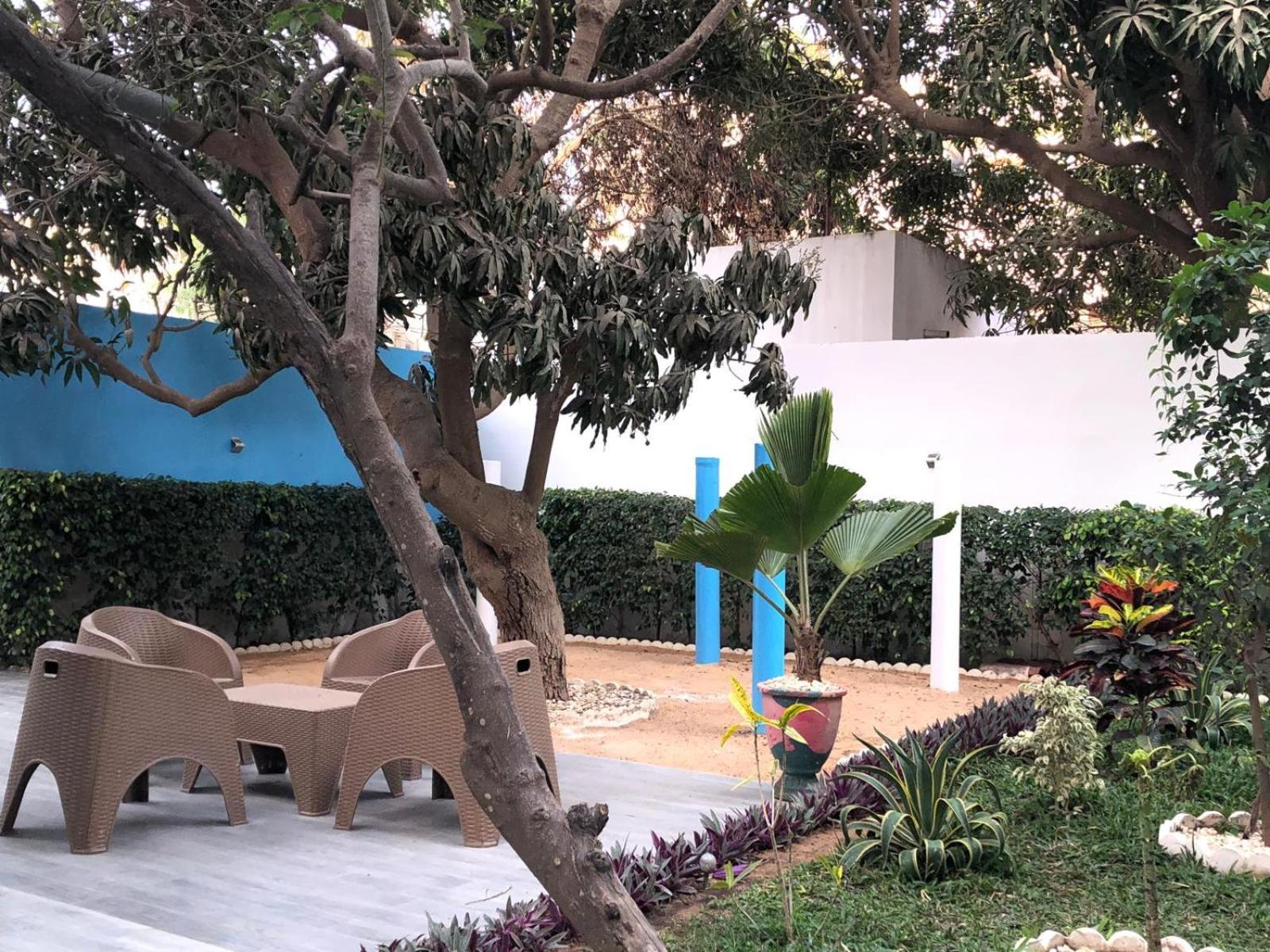 Villa Luxueuse A Ouakam داكاغْ المظهر الخارجي الصورة